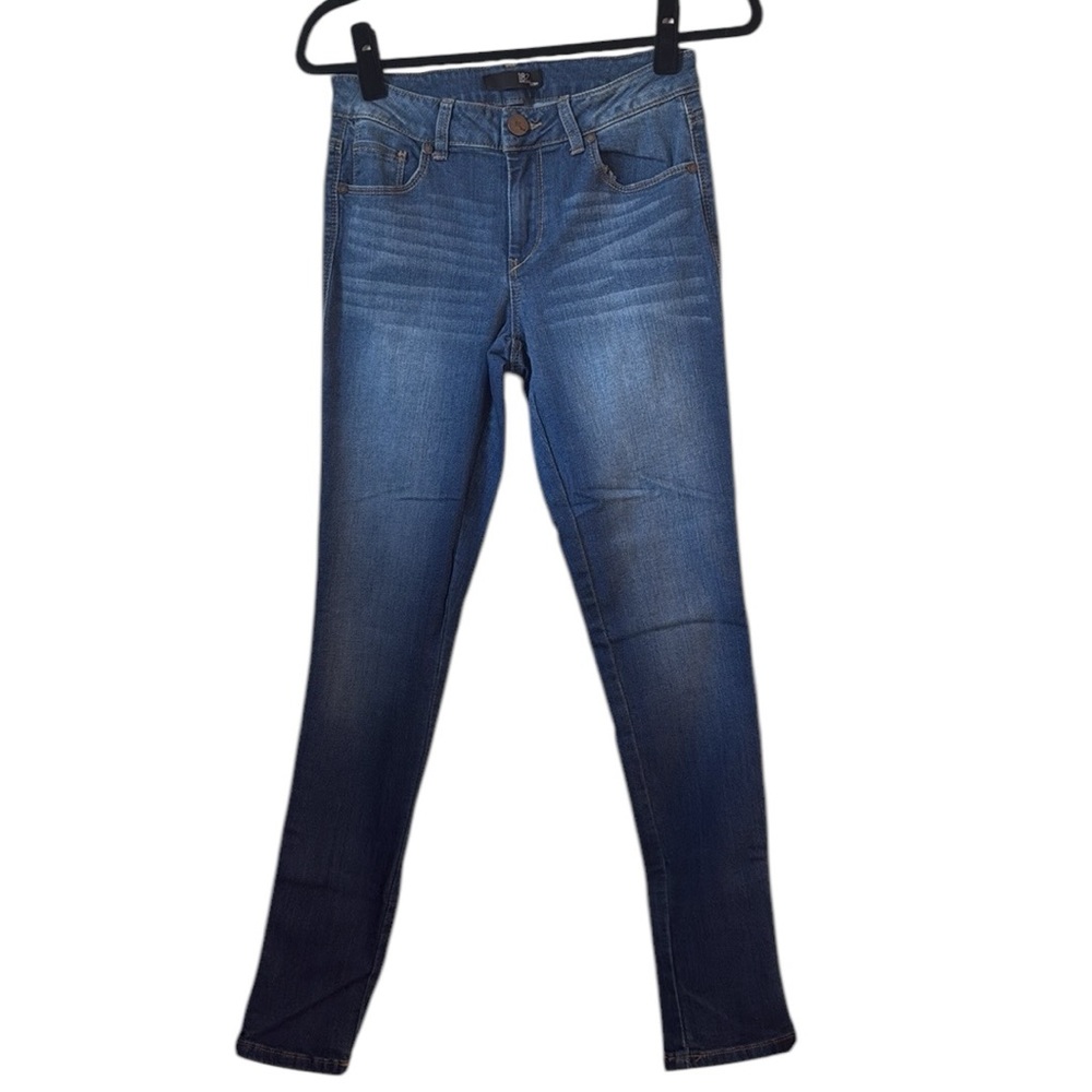 🌻 1822 Denim Medium Wash Skinny Jeans